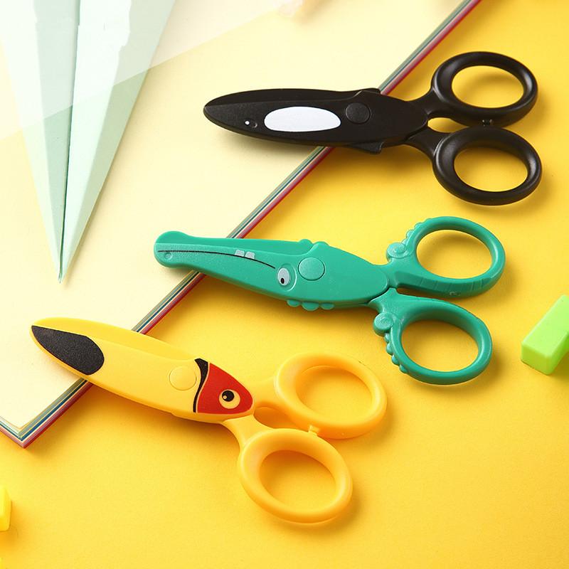 Ciseaux en plastique pour enfa - Art Craft Preschool avis et prix