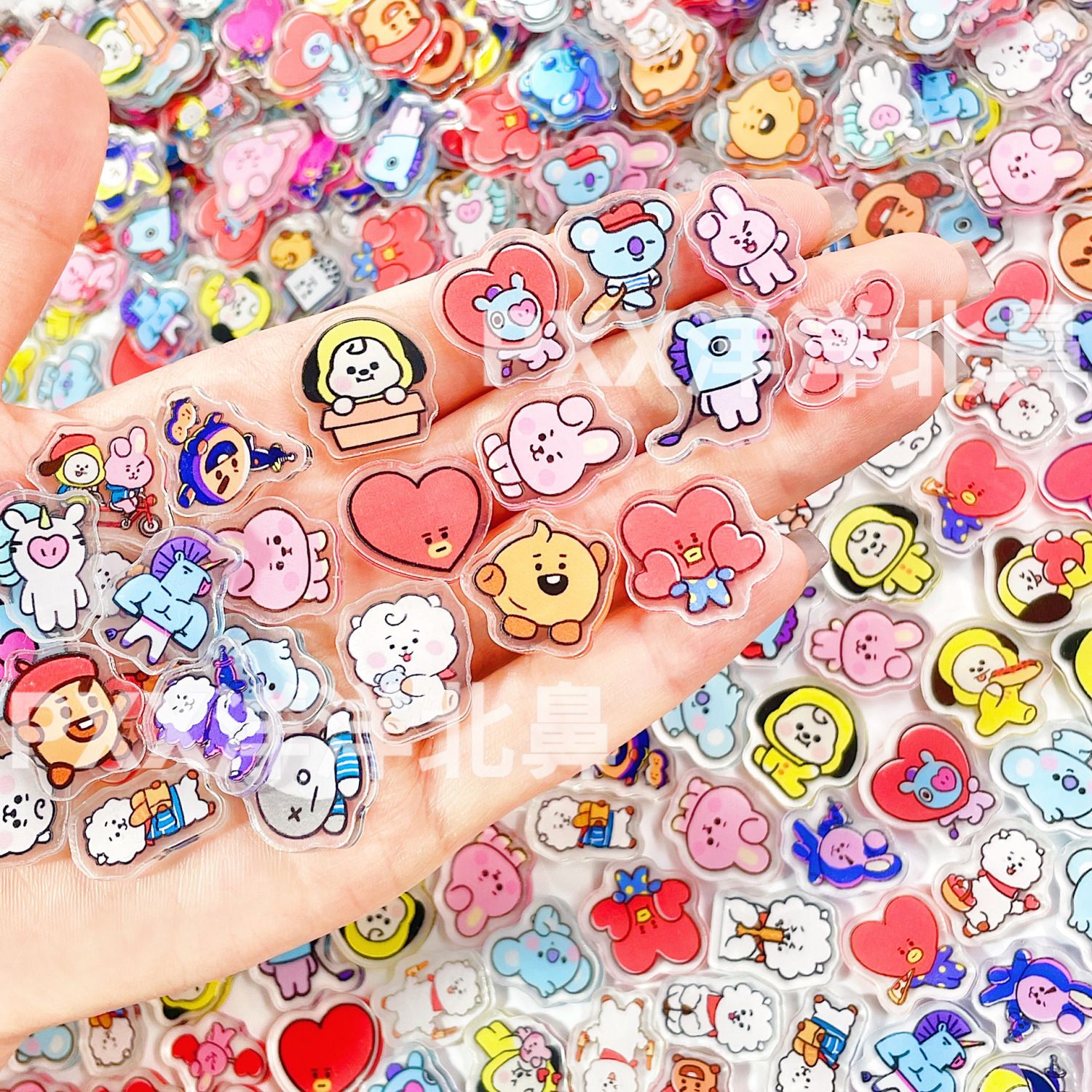 100 pièces BT21 BTS, éléments  - Art Craft Market avis et prix